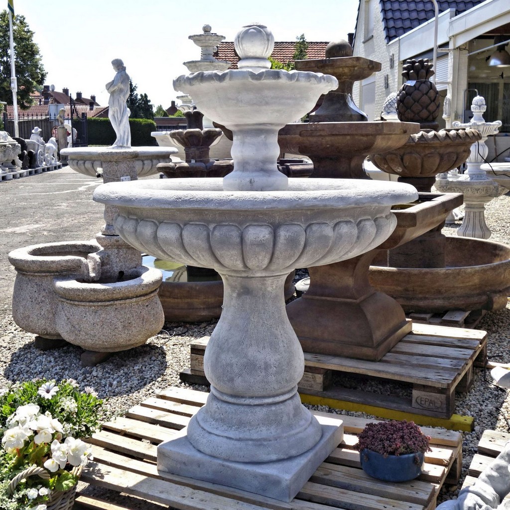 Fontein schaal met bol. Prachtige massief betonnen fontein voor uw tuin.